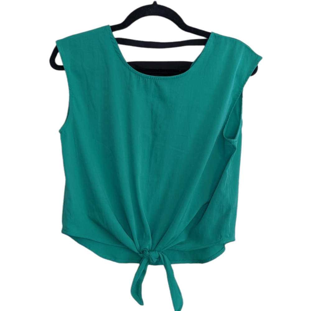 Nuon Green Tie Front Top Size L 🌿💚